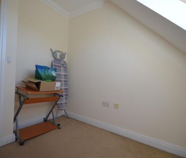 4 bedroom detached house to rent - Photo 4