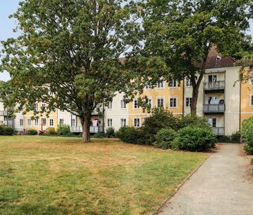 Großzügige 1-Zimmer-Wohnung im Dachgeschoss // DG - Photo 1