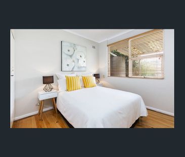 Stunning 3 Bedroom Home In Valley View - Photo 6