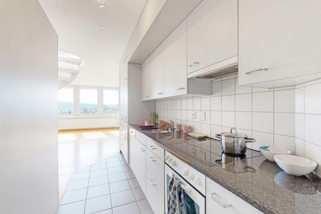 4 Zimmer, 95 m², 5. Stock - Photo 4
