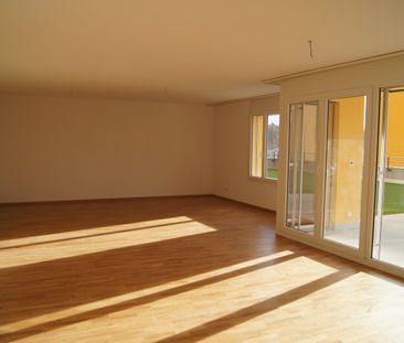 Geräumige, helle 2.5 Zimmerwohnung nahe Bahnhof - Photo 1