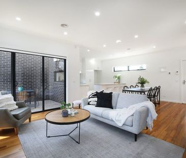 Thinking of selling? Contact our agent - Photo 3