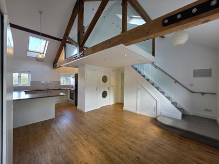 1 bedroom flat to rent - Photo 2