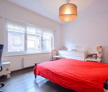 Centraal gelegen ééngezinswoning met 2 slaapkamers - Foto 2