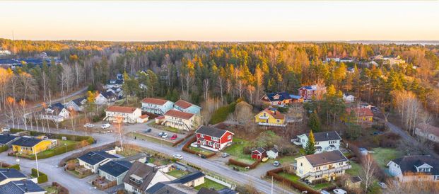 Svartfåravägen 26 - Photo 1