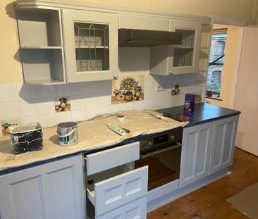 2 bedroom semi-detached house to rent - Photo 5