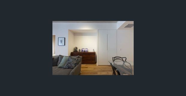 Oversized One Bedroom Apartment + Study In Convenient Location - George & Allen - Photo 1