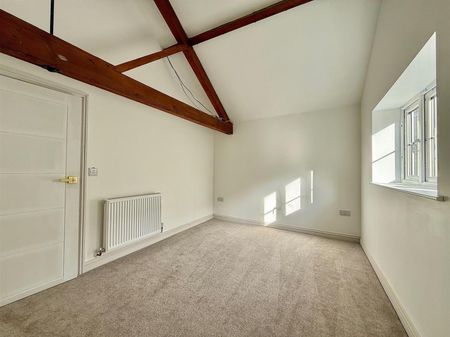 Wellington Road, Great Yarmouth - Photo 2