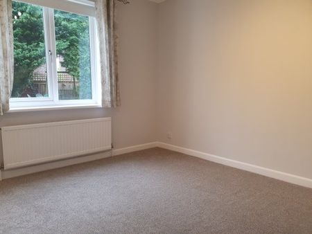 Pennard Way, Chandlers Ford - Photo 3