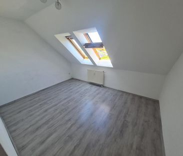 sonnige Wohnung mit zwei Stellplätzen - Photo 6