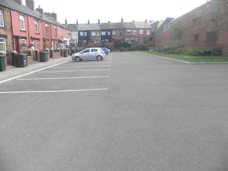 Albion Terrace, Barnsley - Photo 5