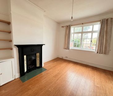 3 Bed Terraced House, Ewhurst Road, BN2 - Photo 4