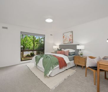 Comfort And Convenience Family Home! - Photo 6