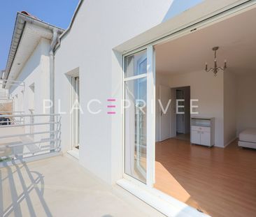 Appartement avec balcon et garage - Photo 2