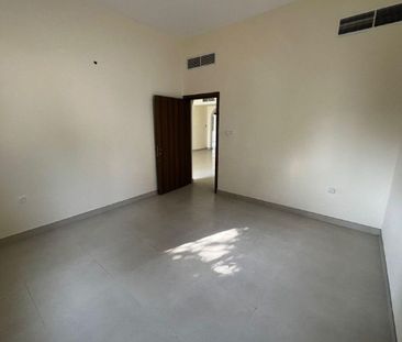 Villa for Rent Al Falaj Main Street Spacious Yard - Photo 1