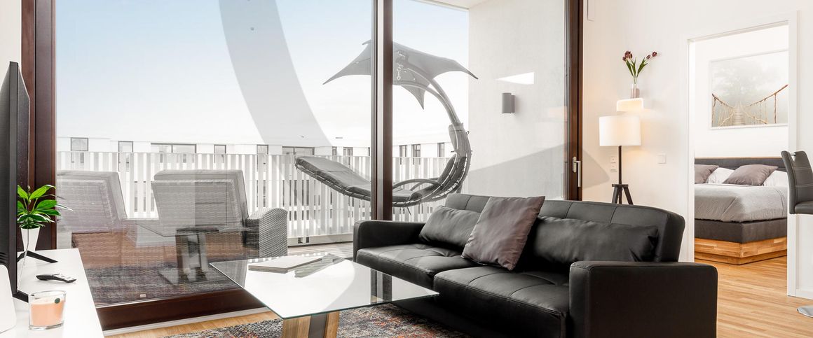 Penthouse Living: Relaxing days in Friedrichshain - Photo 1