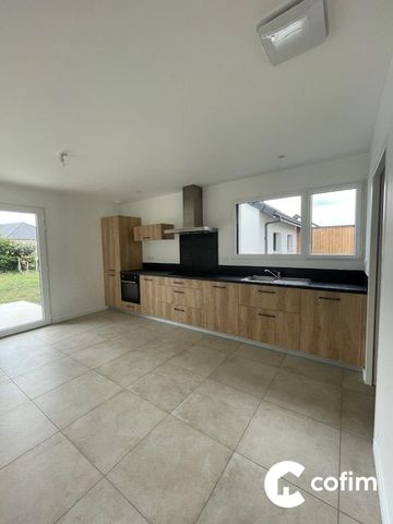 Location Maison 4 pièces 103m² THEZE 64450 - Photo 4