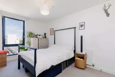 2 Bedroom 2 Bathroom - Photo 3