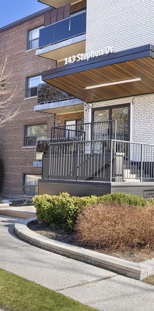 Stephen Drive Apartments - Photo 1