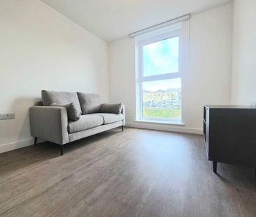 Cow Green, Halifax - Photo 1