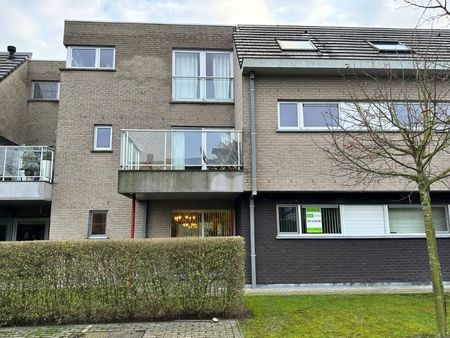 Instapklaar gelijkvloers appartement met tuin, terras en garage - Photo 4