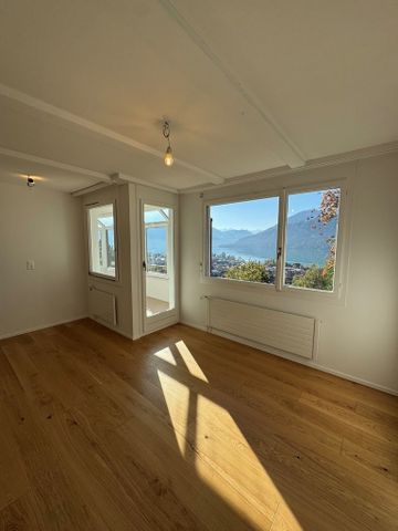 Frisch saniertes 4.5-Zimmer-Einfamilienhaus mit traumhafter Seesicht - Photo 2