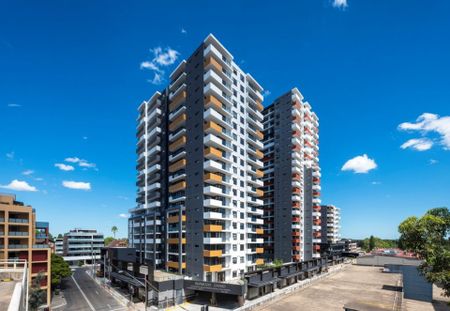 East Facing 2 Bedroom Apartment in Burwood Grand - Photo 2