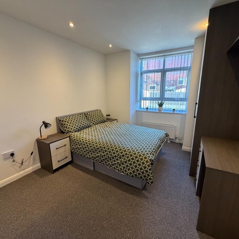 1 bedroom house of multiple occupation to rent - Photo 1
