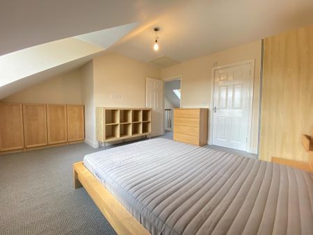 3 bedroom semi-detached house to rent - Photo 3