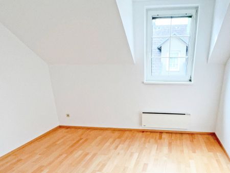 Komfortable 2-Zimmer-Wohnung mit Balkon und Kellerabteil! - Foto 4