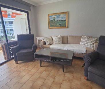 Acogedor piso con balcón y con preciosas vistas al Teide, situado e... - Foto 1