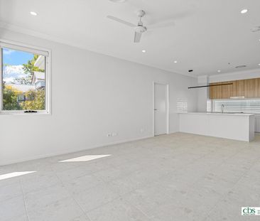 Modern spacious Townhouse near city! - Increase to $1,025 08/4/2026 - Photo 6