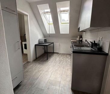Helle und moderne 3-ZW in Wiedlisbach im Dachgeschoss - Photo 3