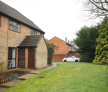 Bluebell Rise, Lightwater - Photo 5