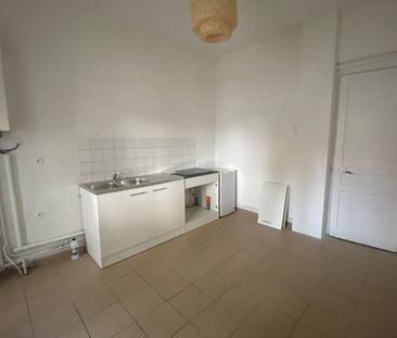 Type 2 de 30.26 m², PLACE CAULIER réf 592-001 - Photo 2