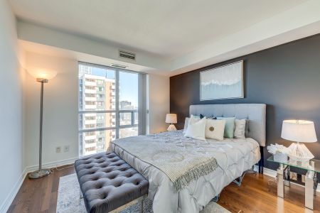 For Lease - 5 Michael Power Place Unit# 1602, Toronto, Ontario - Photo 2