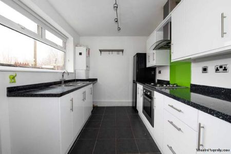 2 bedroom property to rent in Manchester - Photo 5