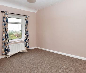 Peters Park Lane, PLYMOUTH - Photo 1