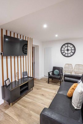 The Valley #117 - Photo 1