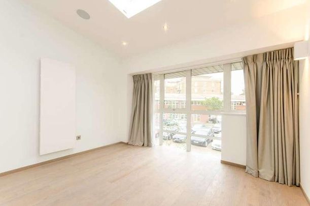 Hurlingham, Fulham, SW6 - Photo 1
