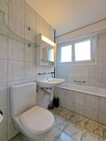 "Top attraktive, aufgefrischte 3.5-Zimmerwohnung!" - Photo 3