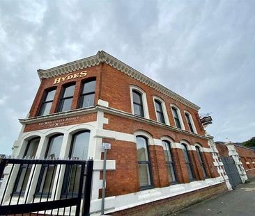 Queens Brewery Court, Moss Lane West, Manchester, M15 - Photo 4