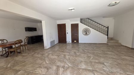 LOCATION MAISON AVEC PISCINE -BAGNOLS EN FORET, - Photo 4