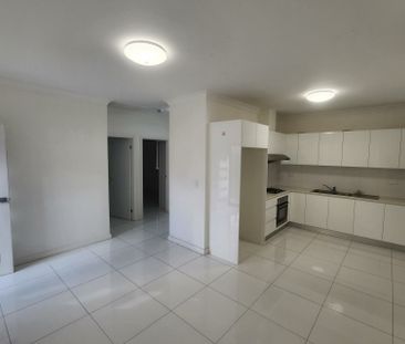 View Wednesday at 2:00pm - 2:15pm - Photo 5