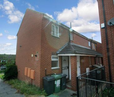 Studio to rent - Photo 4