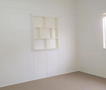 Greenslopes - Photo 2