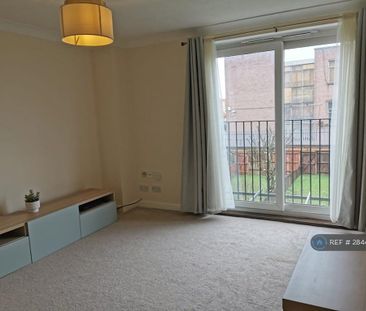 3 bedroom terraced house to rent - Photo 2