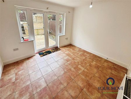 3 bedroom terraced house to rent - Photo 4