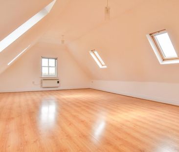 2 bedroom penthouse to rent - Photo 6