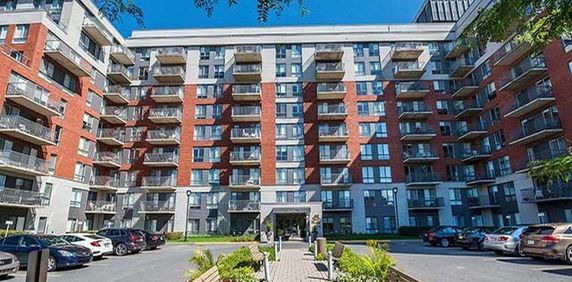 1 Bedroom | 1 Bathroom - 5775 Cavendish Boulevard, Montréal - Photo 2